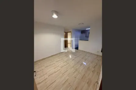 Apartamento com 2 Quartos para alugar, 56m² no Jardim Albertina, Guarulhos