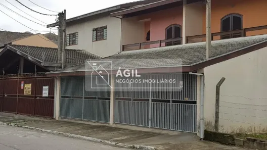 Sobrado com 3 Quartos para alugar, 350m² no Residencial Bosque dos Ipês, São José dos Campos