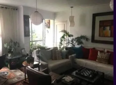 Apartamento com 3 Quartos para alugar, 110m² no Moema, São Paulo