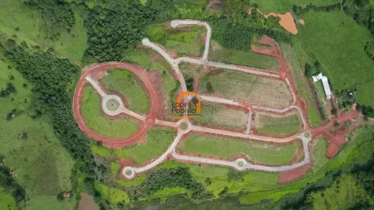 Lote/Terreno à venda, 300m² no Cachoeirinha, Bom Jesus dos Perdões