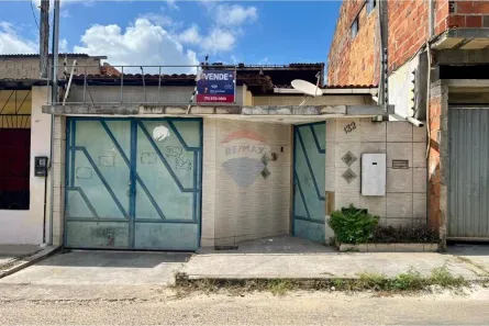 Casa com 2 Quartos à venda, 157m² no Barreiro, Alagoinhas
