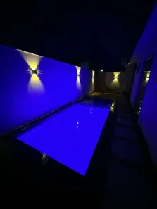 Casa de Condomínio com 3 Quartos para alugar, 250m² no Ponta Negra, Manaus