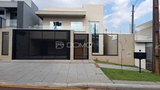 Sobrado com 2 Quartos à venda, 480m² no Pacaembu, Cascavel