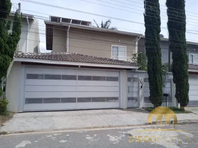 Casa com 3 Quartos à venda, 145m² no Vila Petrópolis, Atibaia