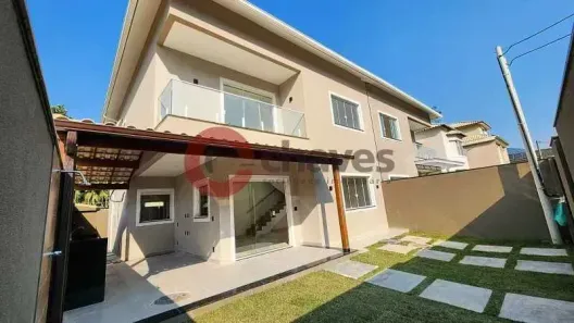 Casa de Condomínio com 4 Quartos para alugar, 185m² no Vargem Grande, Rio de Janeiro