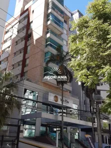 Apartamento com 2 Quartos para alugar, 75m² no Centro, Florianópolis