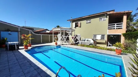 Sobrado com 4 Quartos à venda, 250m² no Pontal de Santa Marina, Caraguatatuba