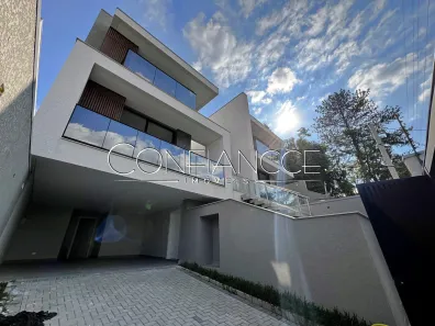 Casa com 4 Quartos à venda, 245m² no Vista Alegre, Curitiba