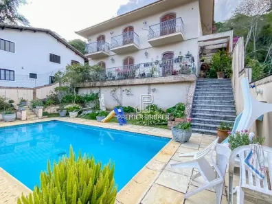 Casa com 3 Quartos à venda, 146m² no Vale do Paraíso, Teresópolis