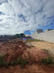 Lote/Terreno à venda, 191m² no Jardim Trianon, Umuarama