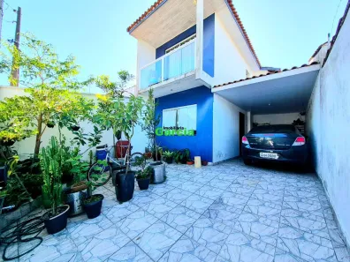 Casa com 2 Quartos à venda, 144m² no Jardim Veneza, Peruíbe