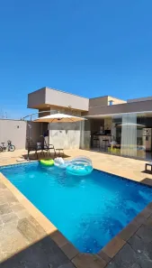 Casa com 3 Quartos à venda, 318m² no Jardim Monte Rei, Maringá