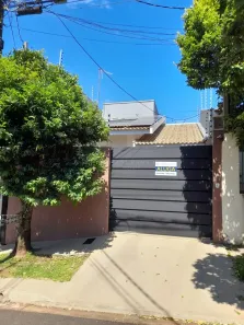 Casa com 3 Quartos para alugar, 140m² no Jardim Oásis, Maringá