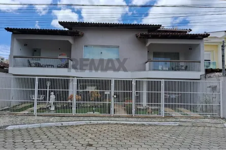 Casa com 5 Quartos à venda, 460m² no Mata da Praia, Vitória