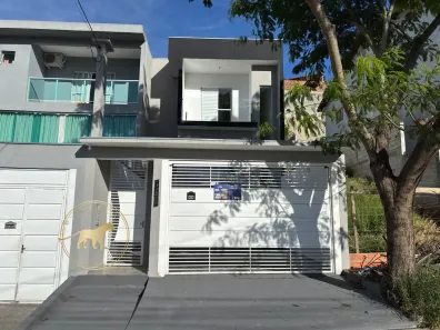 Sobrado com 3 Quartos à venda, 119m² no Laranjeiras, Caieiras