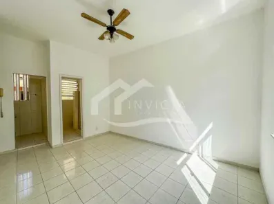 Kitnet com 1 Quarto à venda, 25m² no Laranjeiras, Rio de Janeiro