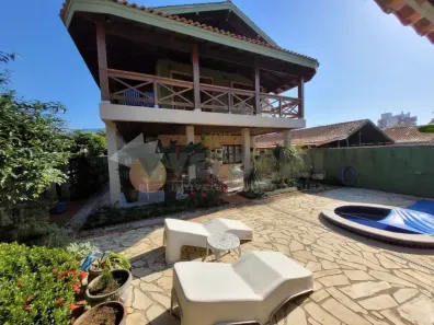 Sobrado com 4 Quartos à venda, 437m² no Capricórnio I, Caraguatatuba