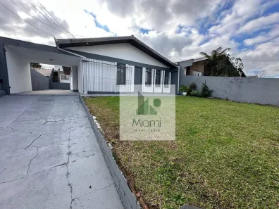 Casa com 5 Quartos à venda, 200m² no Uberaba, Curitiba