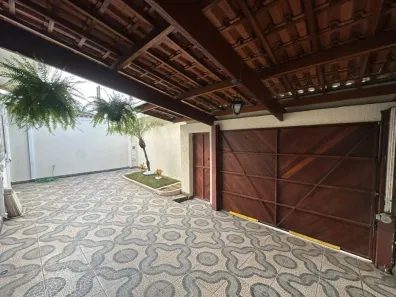Casa com 5 Quartos à venda, 213m² no Jardim Ismênia, São José dos Campos