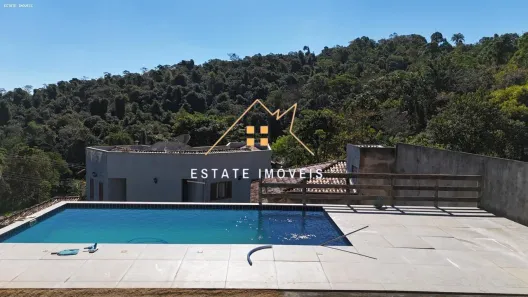 Fazenda/Sítio com 3 Quartos à venda, 130m² no Centro, Igaratá