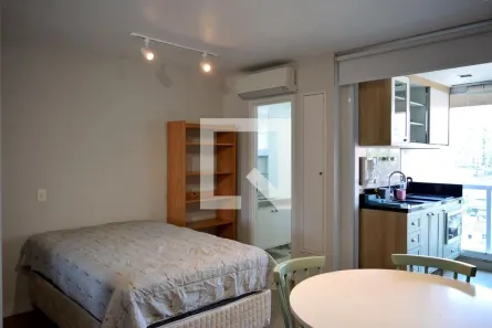 Kitnet com 1 Quarto à venda, 35m² no Pinheiros, São Paulo