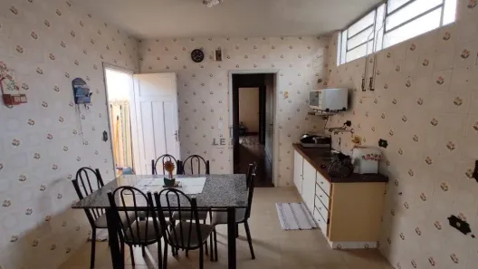 Casa com 3 Quartos à venda, 239m² no São Judas, Piracicaba