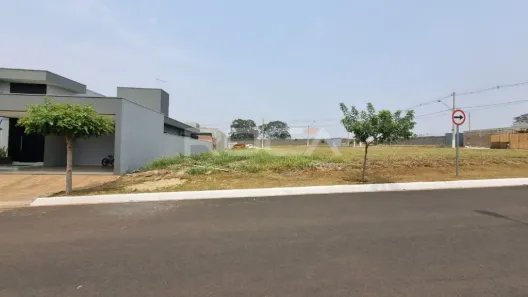 Lote/Terreno à venda, 250m² no Residencial Samambaia, São Carlos