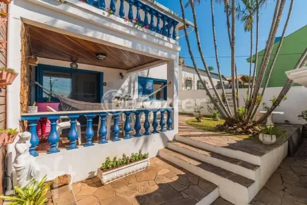 Casa com 4 Quartos à venda, 300m² no Morro Santana, Porto Alegre