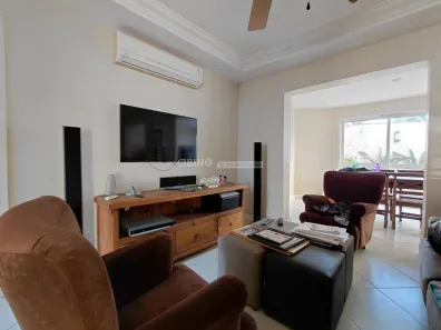 Casa de Condomínio com 3 Quartos à venda, 354m² no Jardim Isabel, Porto Alegre