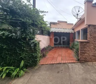 Casa com 2 Quartos para alugar, 80m² no Centro, São Carlos