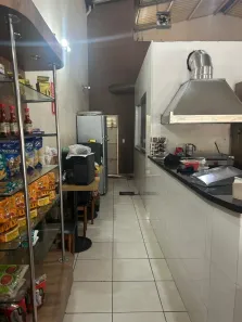 Ponto Comercial à venda, 200m² no Vila Santos, Caçapava
