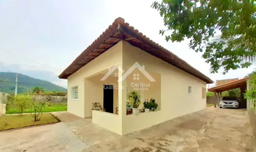Casa com 3 Quartos à venda, 140m² no , Peruíbe