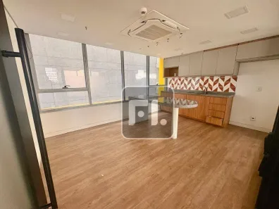 Sala Comercial para alugar, 215m² no Cerqueira César, São Paulo