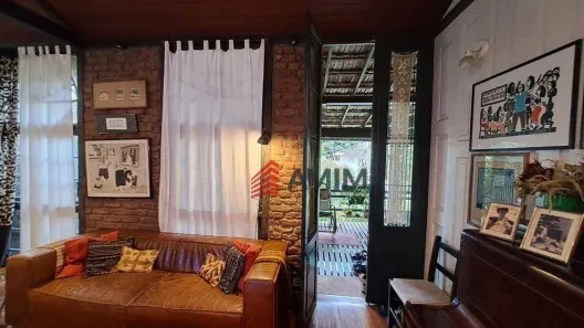 Casa de Condomínio com 4 Quartos à venda, 450m² no Itaipu, Niterói