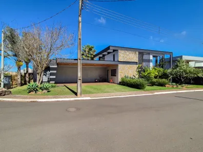 Casa com 3 Quartos à venda, 320m² no Parque Maracanã, Cambé