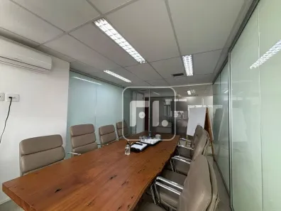Sala Comercial para alugar, 158m² no Indianópolis, São Paulo