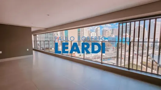 Apartamento com 3 Quartos à venda, 160m² no Vila Olímpia, São Paulo