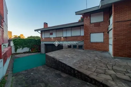 Imóvel Comercial com 4 Quartos para alugar, 500m² no Boa Vista, Porto Alegre