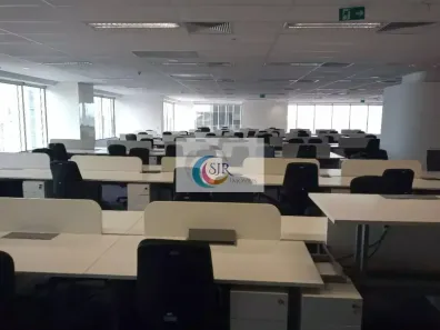 Sala Comercial para alugar, 982m² no Vila São Francisco (Zona Sul), São Paulo