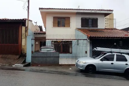 Casa com 2 Quartos para alugar, 275m² no Vila Dionisia, São Paulo