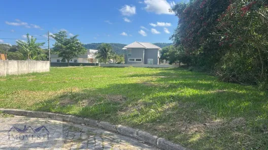 Lote/Terreno à venda, 612m² no Ubatiba, Maricá