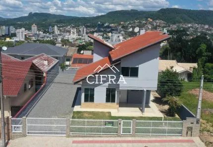 Casa com 3 Quartos à venda, 244m² no Progresso, Rio do Sul