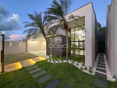 Casa com 3 Quartos à venda, 230m² no Recanto Tropical, Cascavel