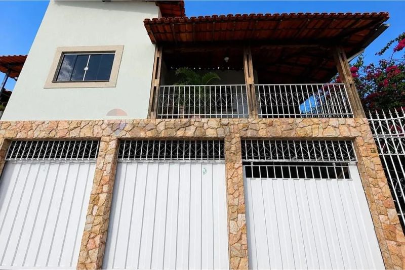 Casa com 7 quartos — Jardim Guanabara, Belo Horizonte