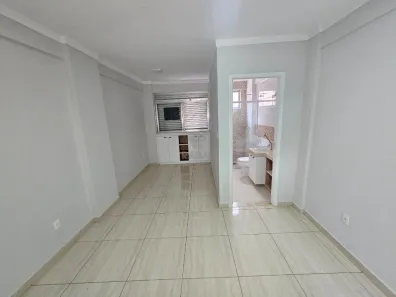 Kitnet com 1 Quarto à venda, 33m² no Centro, Campinas