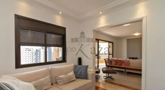 Apartamento com 3 Quartos à venda, 176m² no Vila Suzana, São Paulo