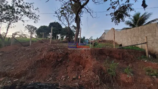 Lote/Terreno à venda, 360m² no Jardim das Mangabeiras, Mateus Leme