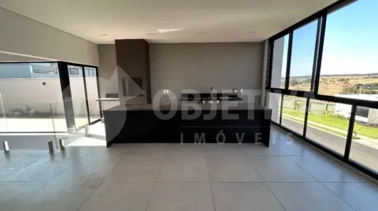 Casa de Condomínio com 3 Quartos à venda, 182m² no Custódio Pereira, Uberlândia