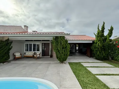 Casa com 3 Quartos à venda, 191m² no Centro, Xangri-Lá