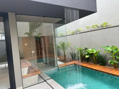 Casa de Condomínio com 5 Quartos à venda, 375m² no Jardim Sul, Uberlândia